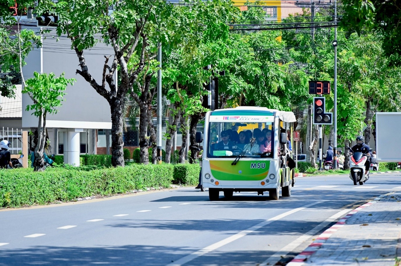 t16